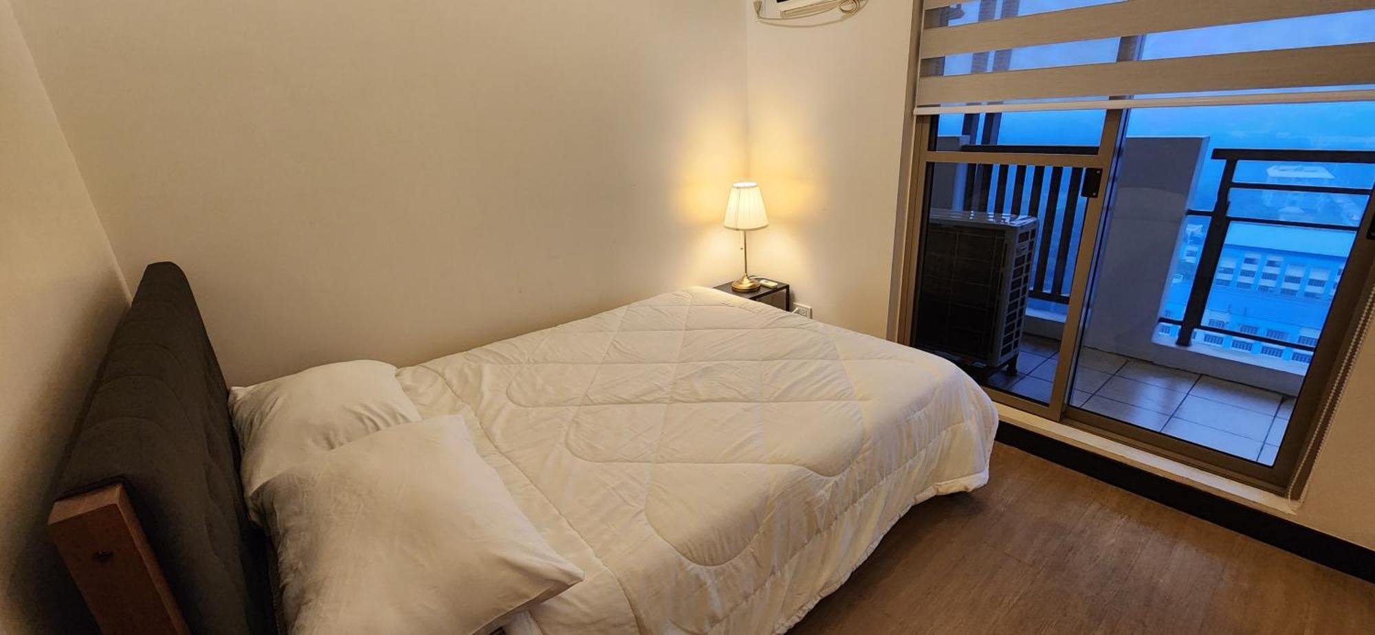 Casa Antonio At Fairway Terraces Family Penthouse 2Br Wi-Fi Nr Golf, Airport, Fort Bgc 马尼拉 外观 照片